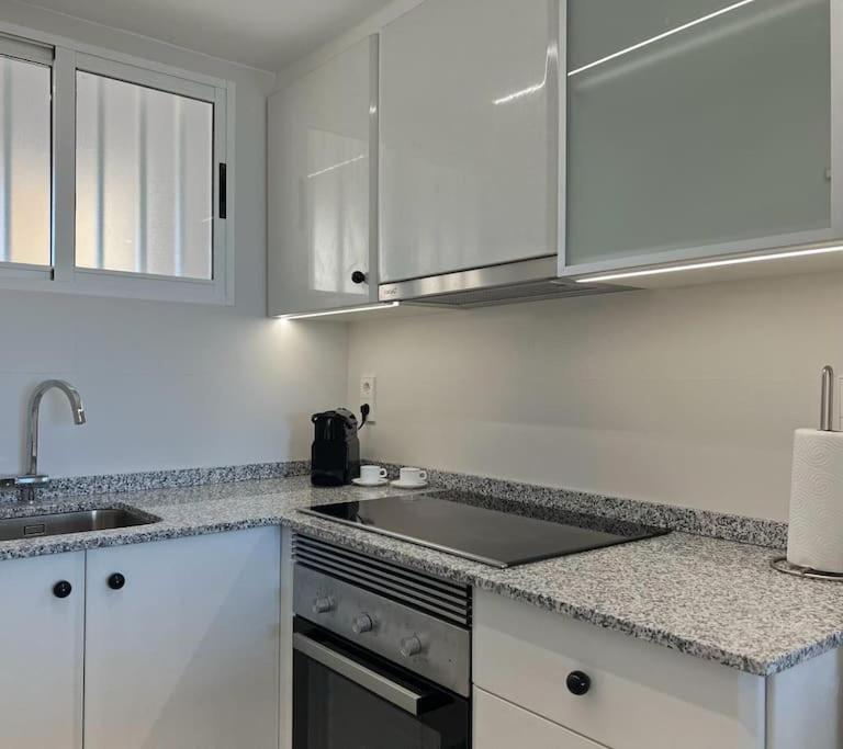 Apartamento 1ª Linea De Playa - Con Piscina Y Parking Playa de Gandia 외부 사진