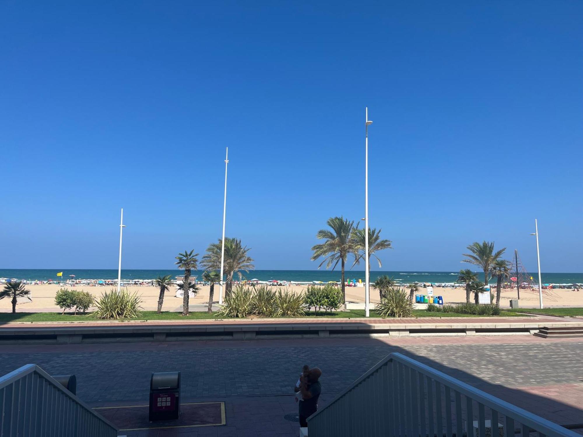 Apartamento 1ª Linea De Playa - Con Piscina Y Parking Playa de Gandia 외부 사진